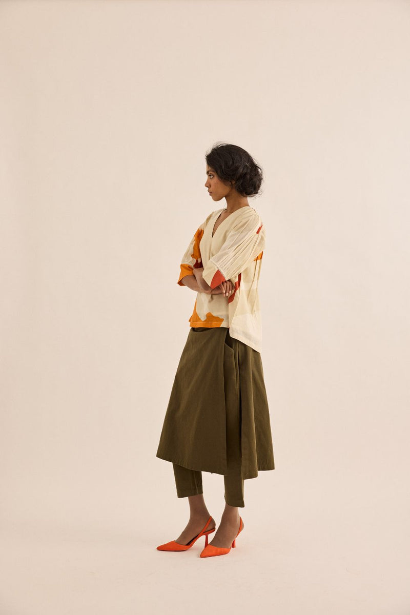 Olive Dust Pants twill by Khara Kapas in olive for women Worldwide