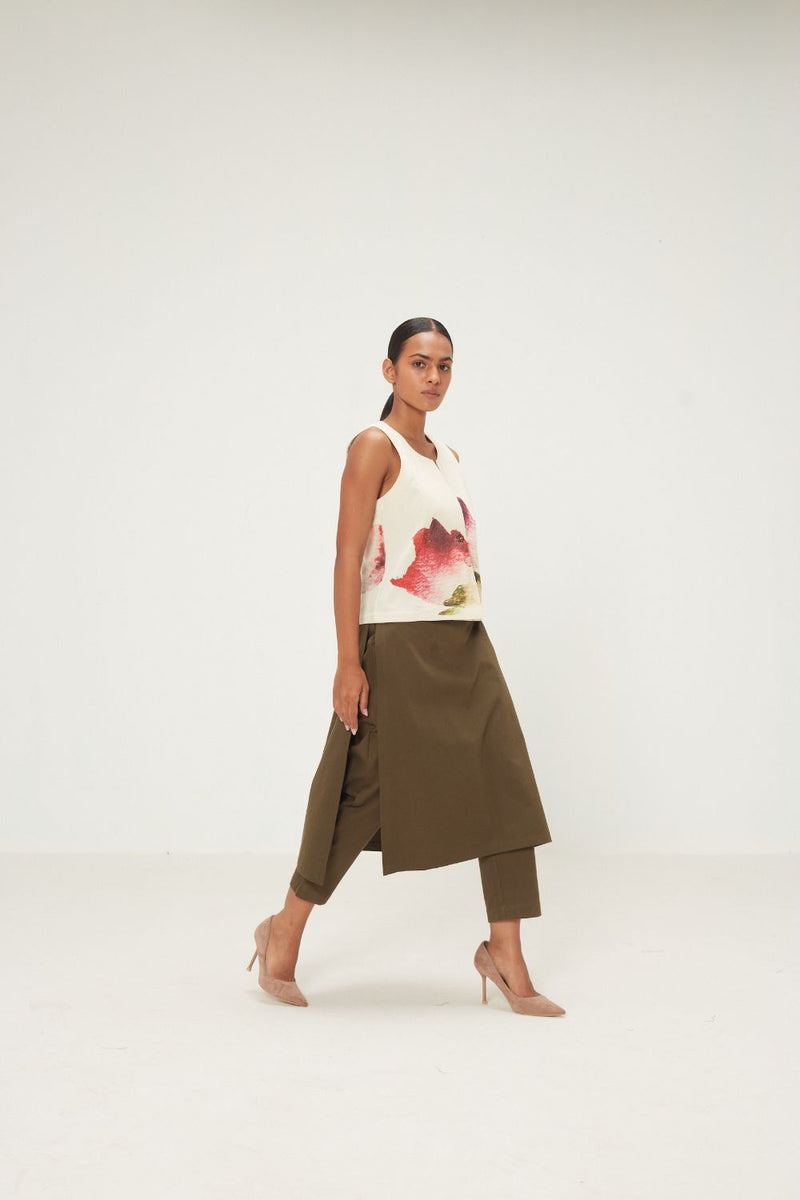 Olive Dust Pants twill by Khara Kapas in olive for women Worldwide
