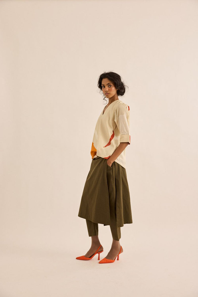 Olive Dust Pants twill by Khara Kapas in olive for women Worldwide