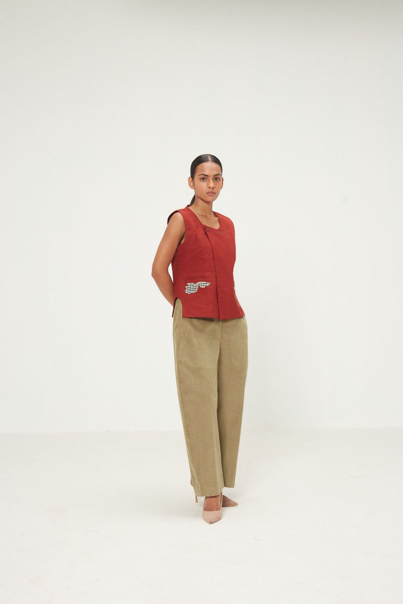 Sage Orchard Pants corduroy by Khara Kapas in olive for women Worldwide
