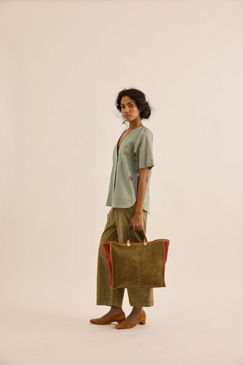 Sage Orchard Pants corduroy by Khara Kapas in olive for women Worldwide