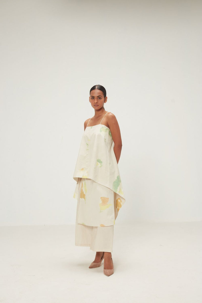 Dried Moss Pants poplin by Khara Kapas in ecru for women Worldwide