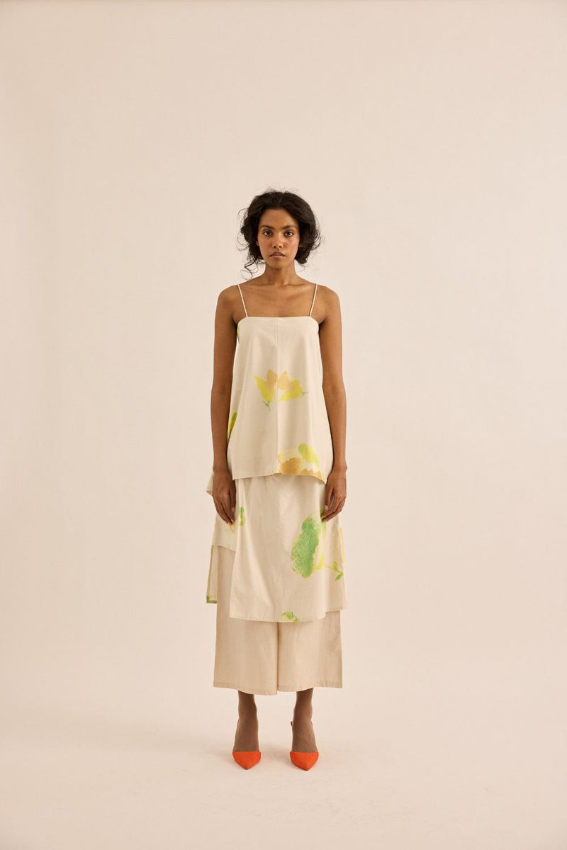 Dried Moss Pants poplin by Khara Kapas in ecru for women Worldwide