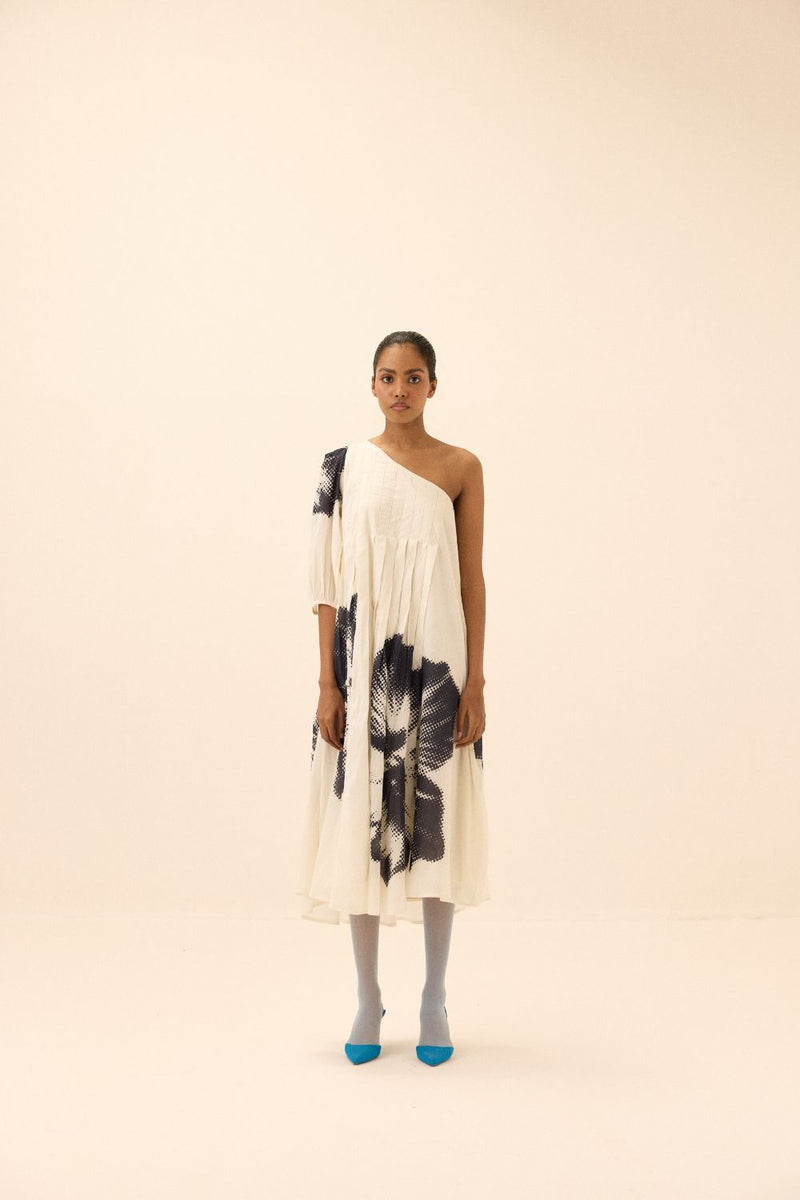 Iceberg Dress mul by Khara Kapas in black for women Worldwide