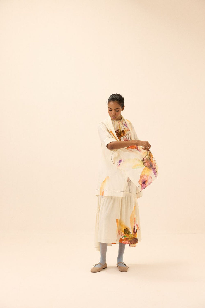 Sunup Shrug mul by Khara Kapas in multi for women Worldwide