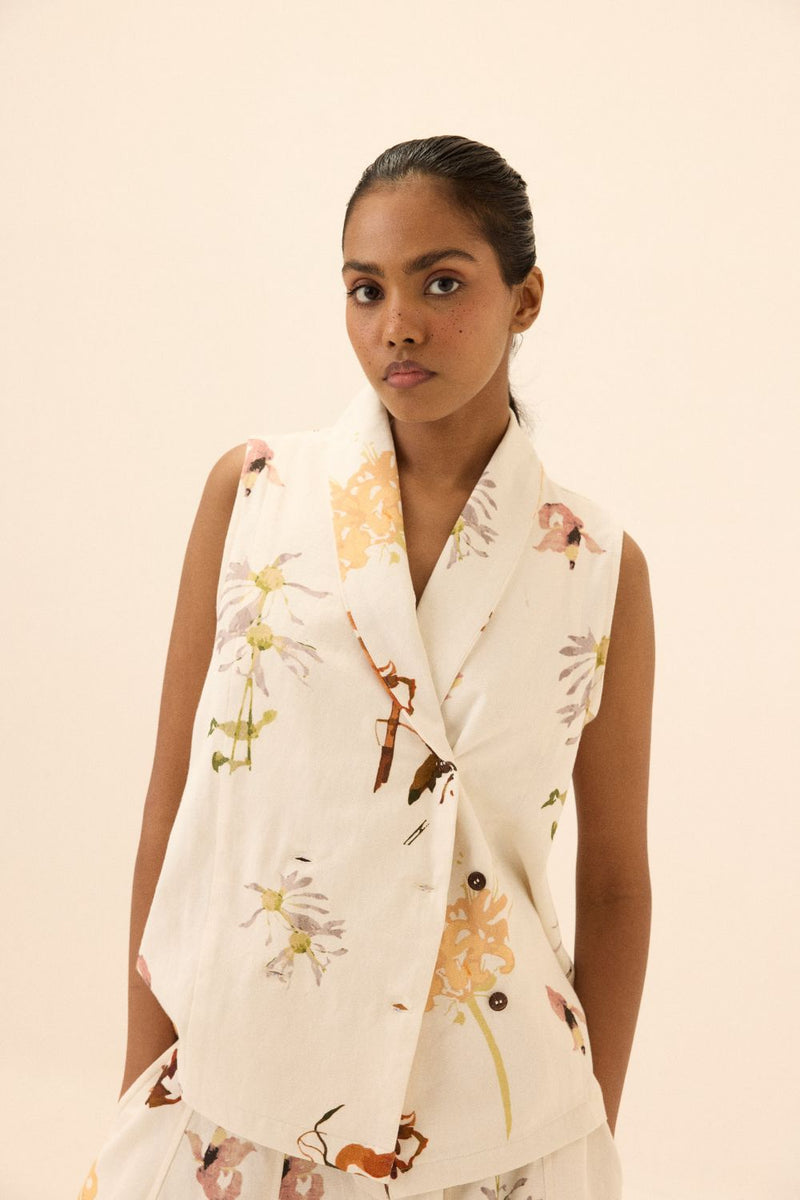 Idyll Jacket mul by Khara Kapas in multi for women Worldwide