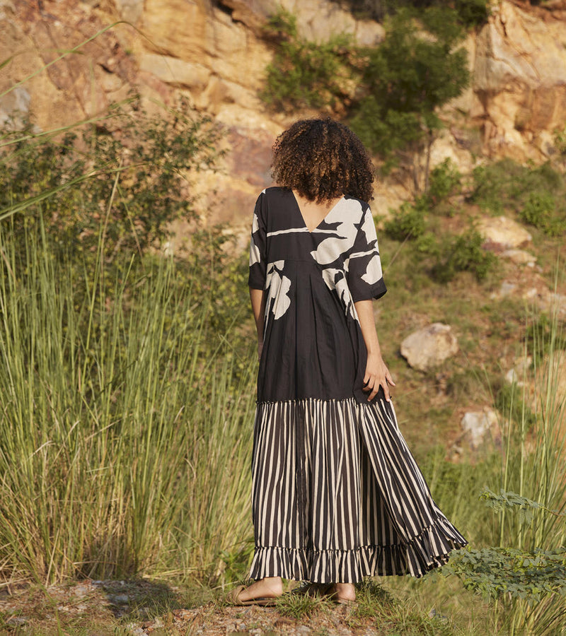 Longing Days Maxi Dress Dress by Khara Kapas in black for women Worldwide