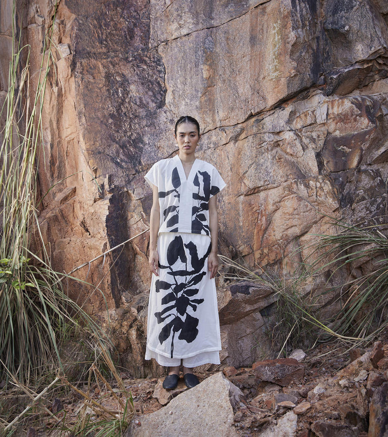 True Reason Top Top & Tunics by Khara Kapas for women Worldwide