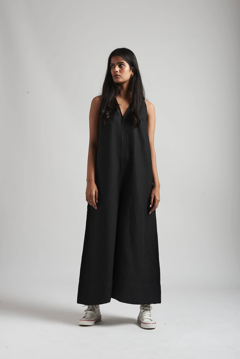 Kohl Linen Flared Jumpsuit linen by Saphed in black color for women Worldwide