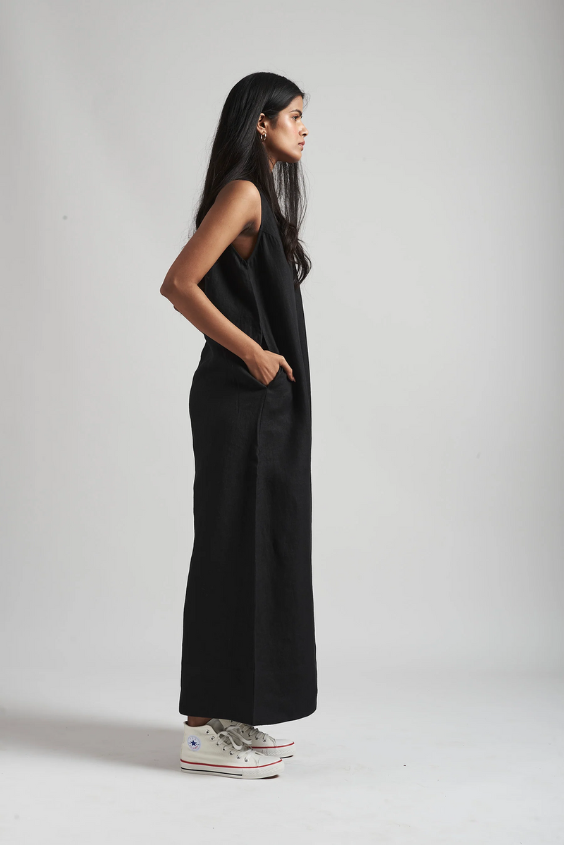 Kohl Linen Flared Jumpsuit linen by Saphed in black color for women Worldwide