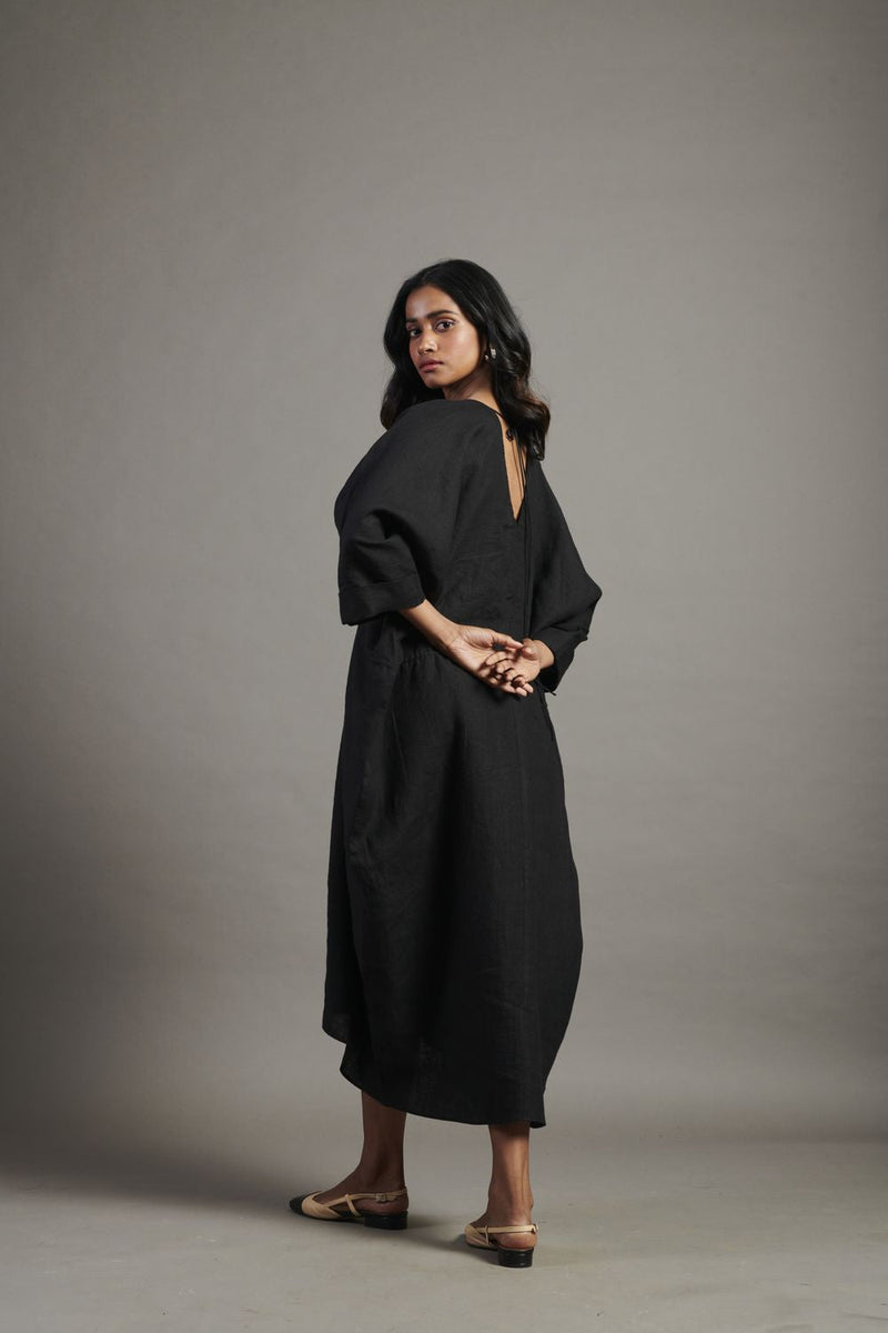Kohl Linen Gathered Kaftan Dress linen by Saphed in black color for women Worldwide