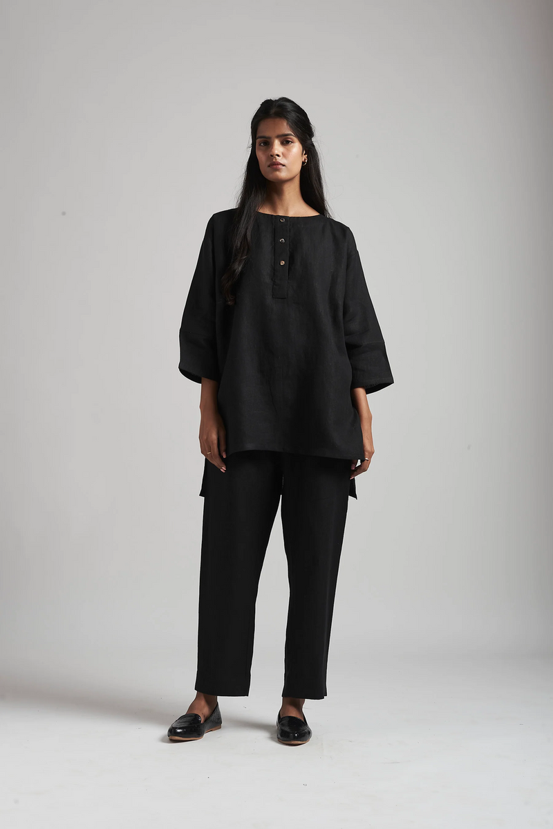 Kohl Linen Short Kurta Set linen by Saphed in black color for women Worldwide