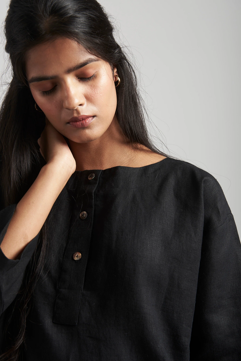 Kohl Linen Short Kurta Set linen by Saphed in black color for women Worldwide