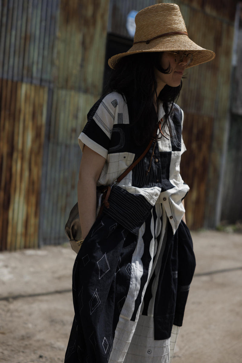 Boro shirt in black and white 100% cotton by World of Crow in black color for women Worldwide