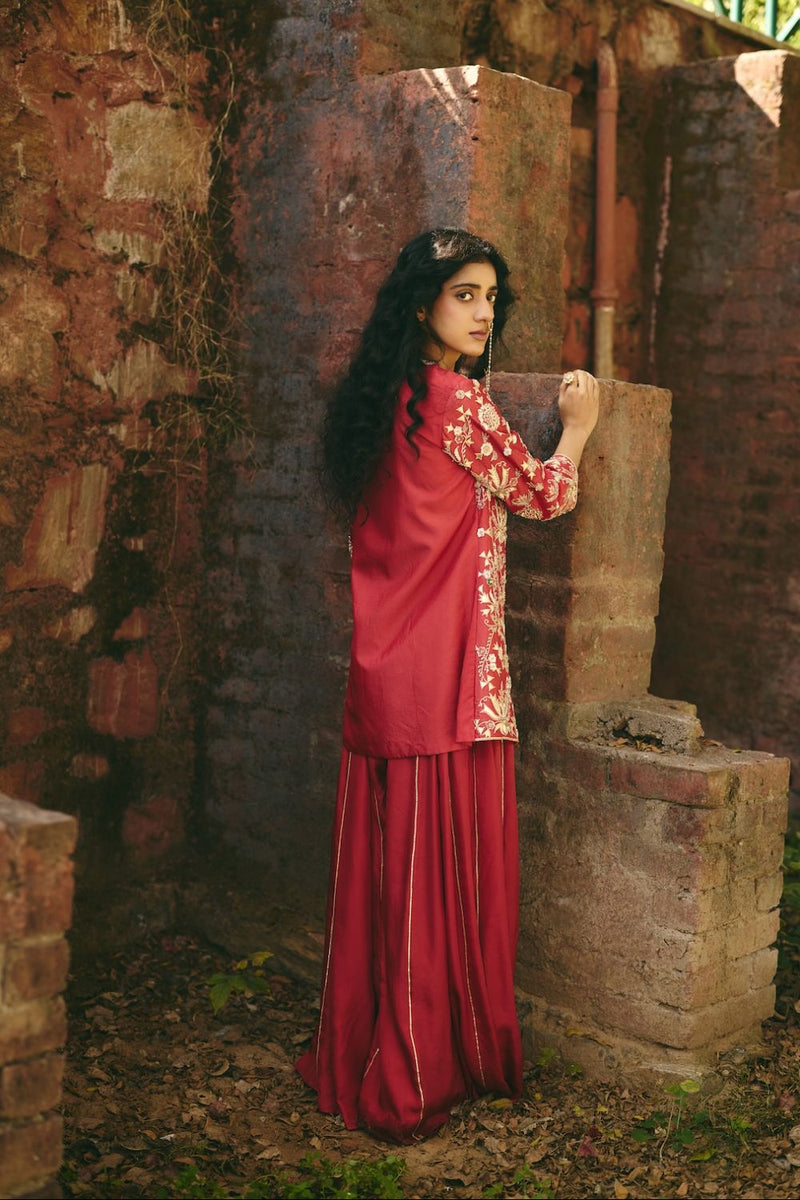 LAALSA & RAVAYA JACKET & SHARARA silk by Rashika Mittal in red color for women Worldwide
