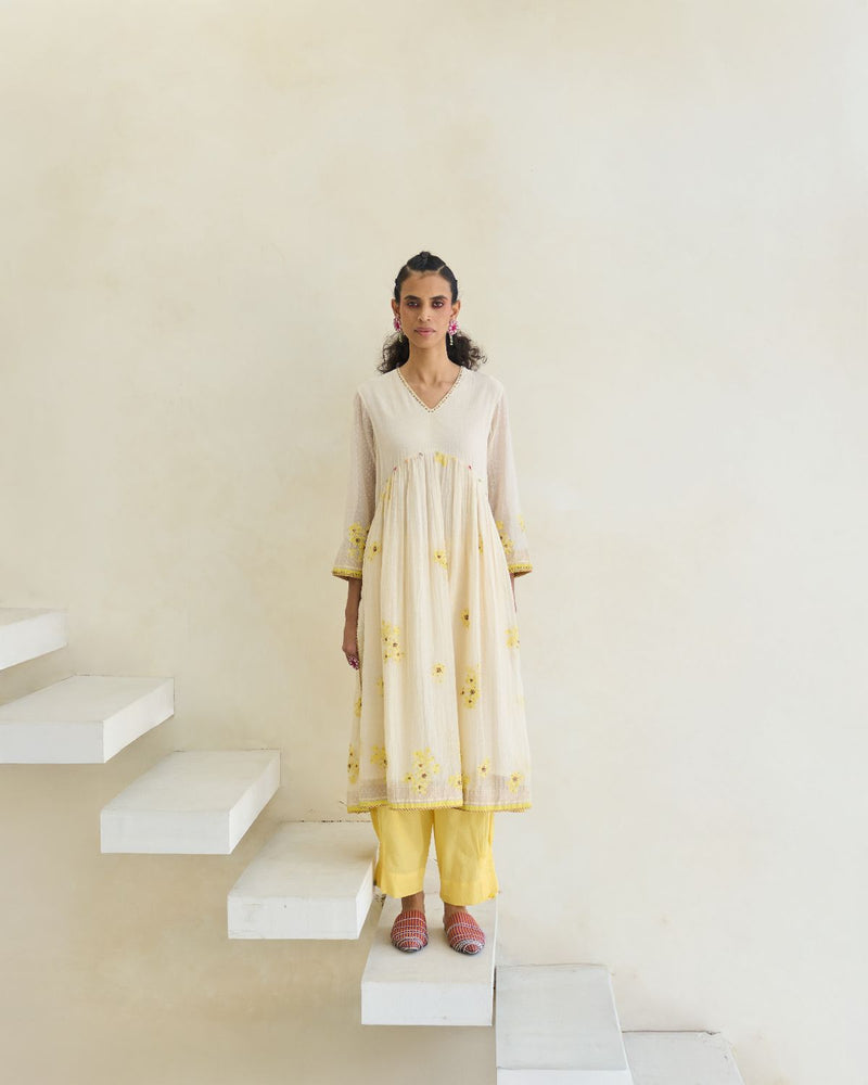 Lake Set cotton by SWATTI KAPOOR in multi color for women Worldwide