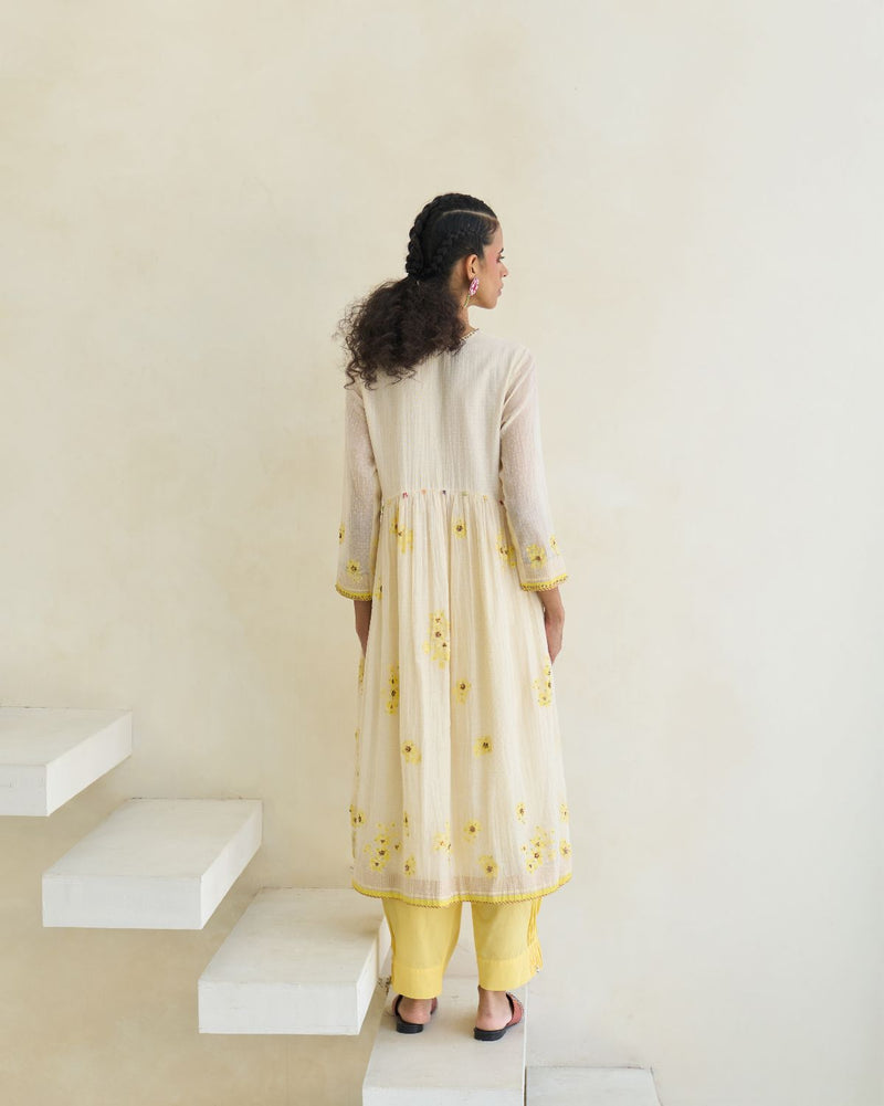 Lake Set cotton by SWATTI KAPOOR in multi color for women Worldwide
