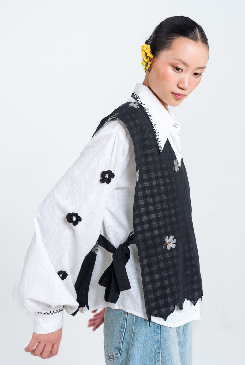 Leap Jamdani Scallop Overlay jamdani jacket/overlay by JodiLife in black for women Worldwide