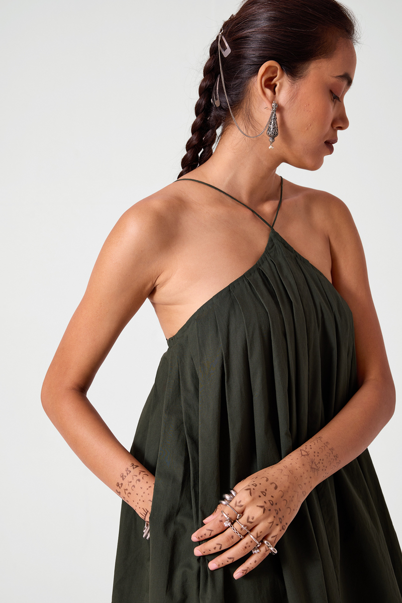 Liri Halter Neck Maxi Dress