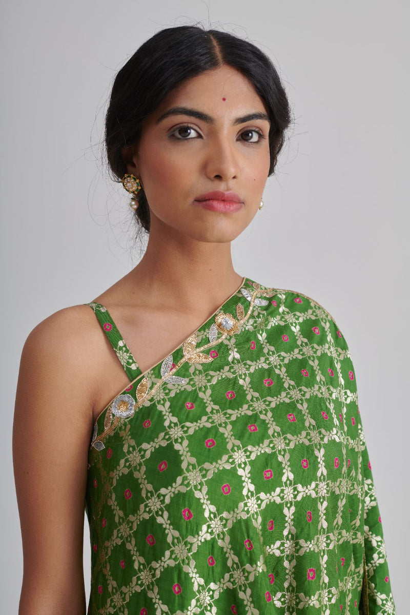 MASTANI, LEYLA & NALINI CO-ORD SET silk by Rashika Mittal in green color for women Worldwide