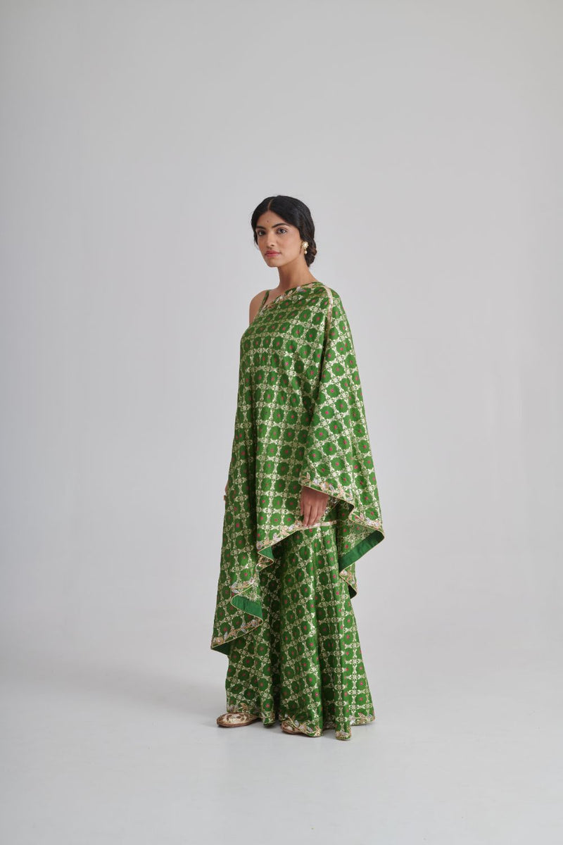 MASTANI, LEYLA & NALINI CO-ORD SET silk by Rashika Mittal in green color for women Worldwide