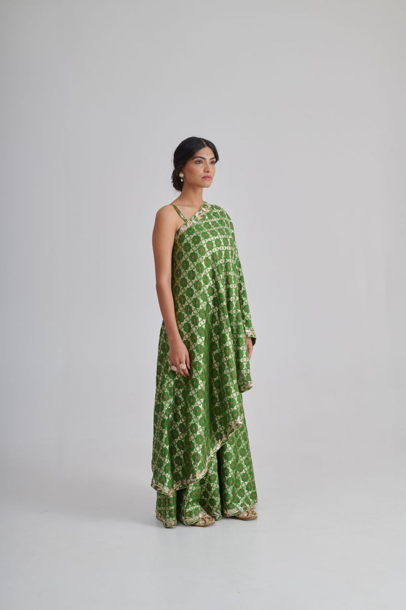 MASTANI, LEYLA & NALINI CO-ORD SET silk by Rashika Mittal in green color for women Worldwide