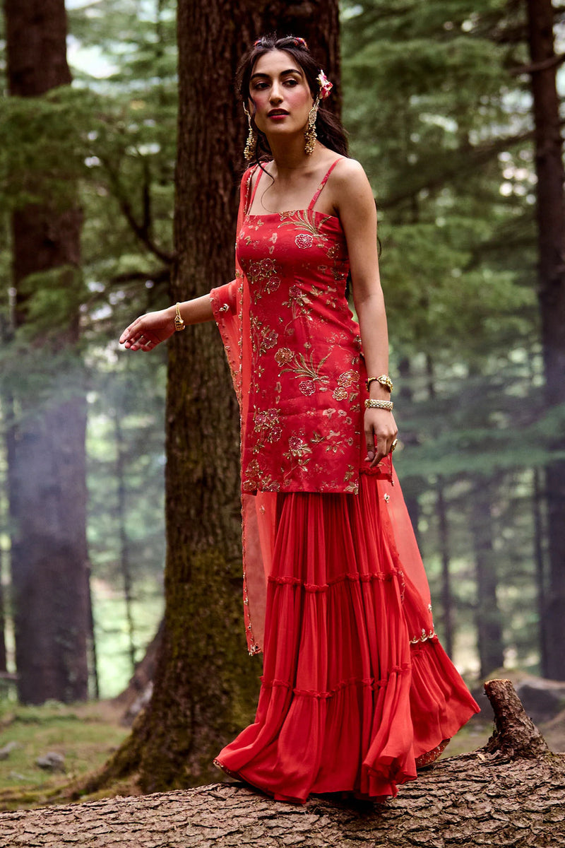 Maura Kurta Set crepe by Paulmi & Harsh-kahan Sep'26 in red for women Worldwide