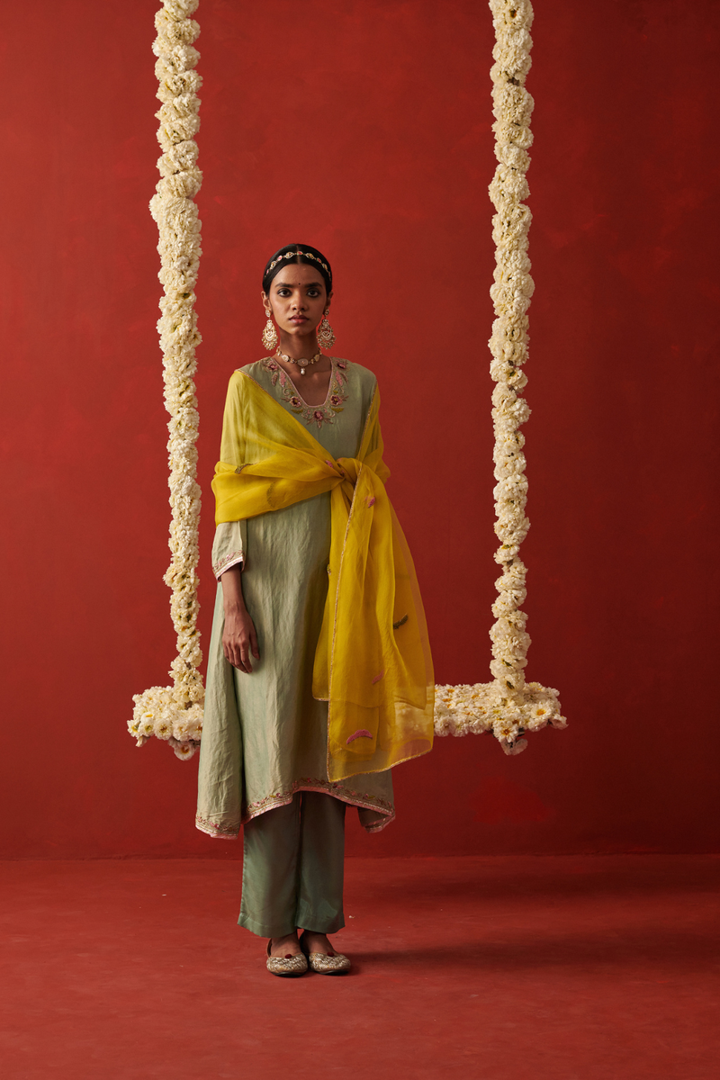 MEHERIYA DUPATTA chiffon by Rashika Mittal in yellow color for women Worldwide