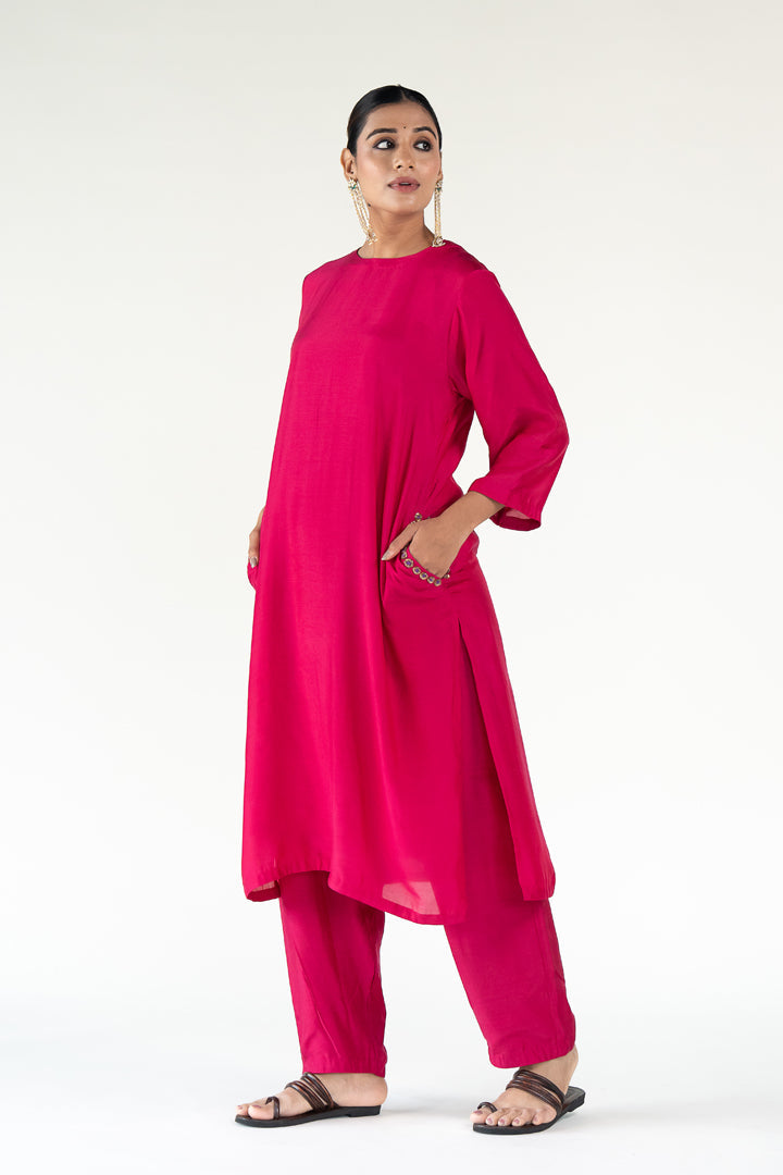 Gulzar Kurta Set-Rani Pink silk by Nirjara in pink color for women Worldwide
