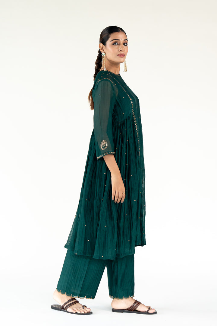 Baadal Kurta Set-Emerald chanderi by Nirjara for women Worldwide