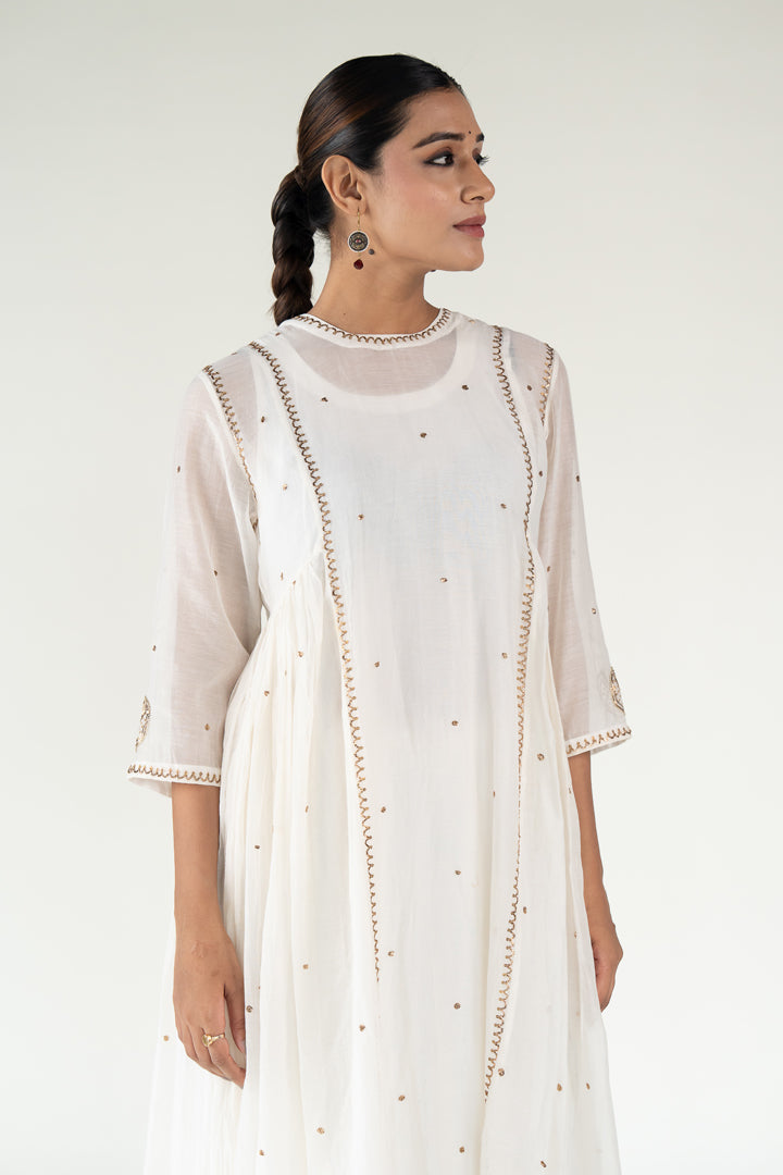 Baadal Kurta Set-Ivory chanderi by Nirjara in ivory color for women Worldwide