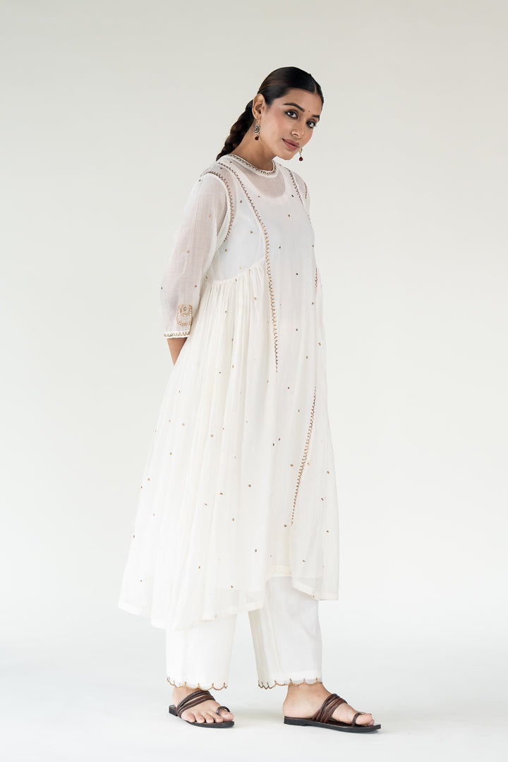 Baadal Kurta Set-Ivory chanderi by Nirjara in ivory color for women Worldwide