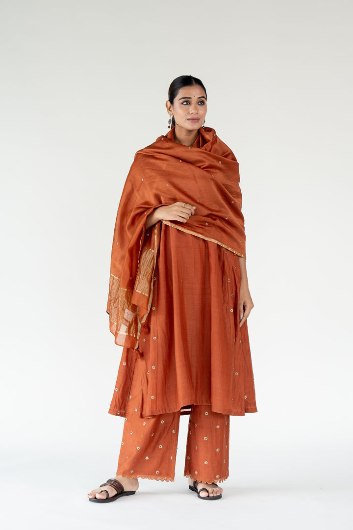 Fiza Kurta Set with Ayra Odhani-Rust