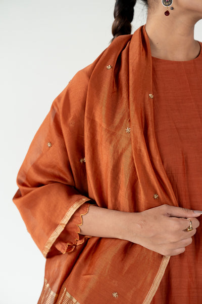 Fiza Kurta Set with Ayra Odhani-Rust