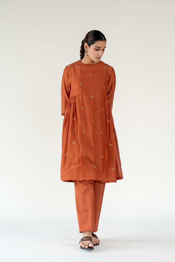 Ekra Kurta Set-Rust