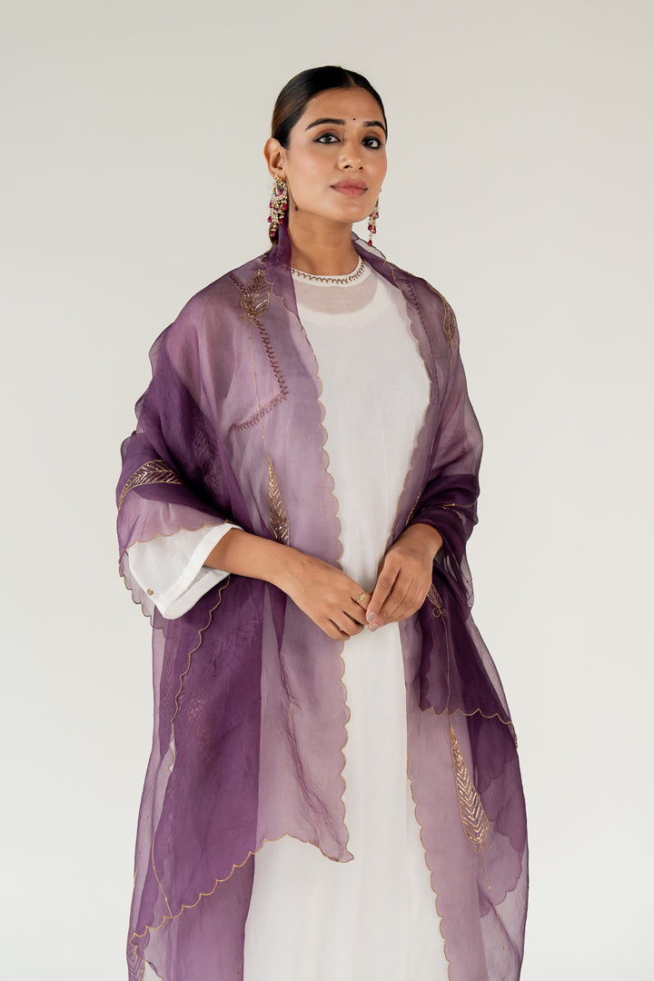 Caftan Kurta Set 
with Shama Odhani-Ivory & Aubergine