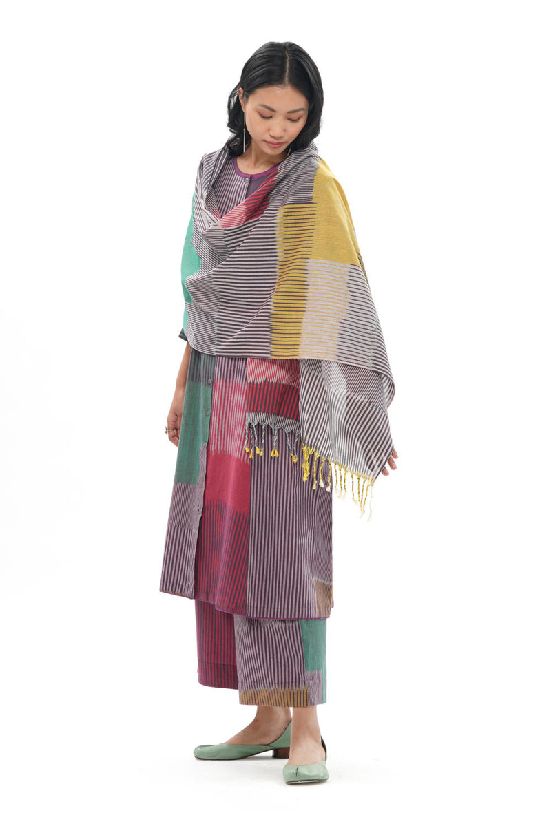 MIYU STOLE 100% cotton by Translate - Handwoven Ikat for women Worldwide