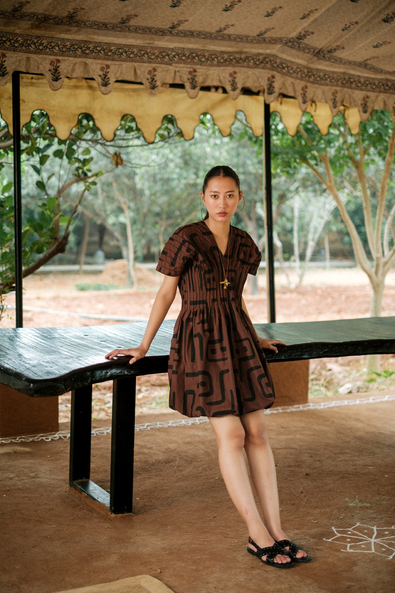 Meknes kimono dress Crushed Cotton dress by The Terra Tribe in green for women Worldwide
