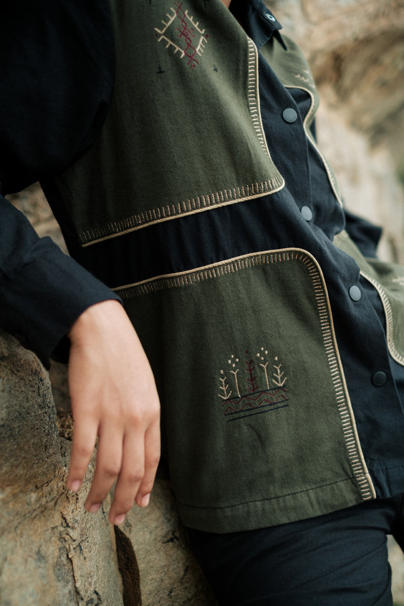Canyon four patch shirt Crushed Cotton top/shirt by The Terra Tribe in black for women Worldwide