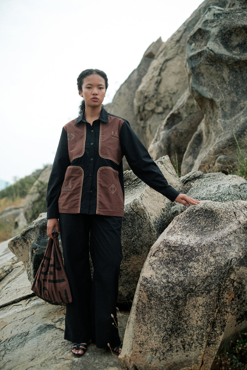 Canyon four patch shirt Crushed Cotton top/shirt by The Terra Tribe in black for women Worldwide