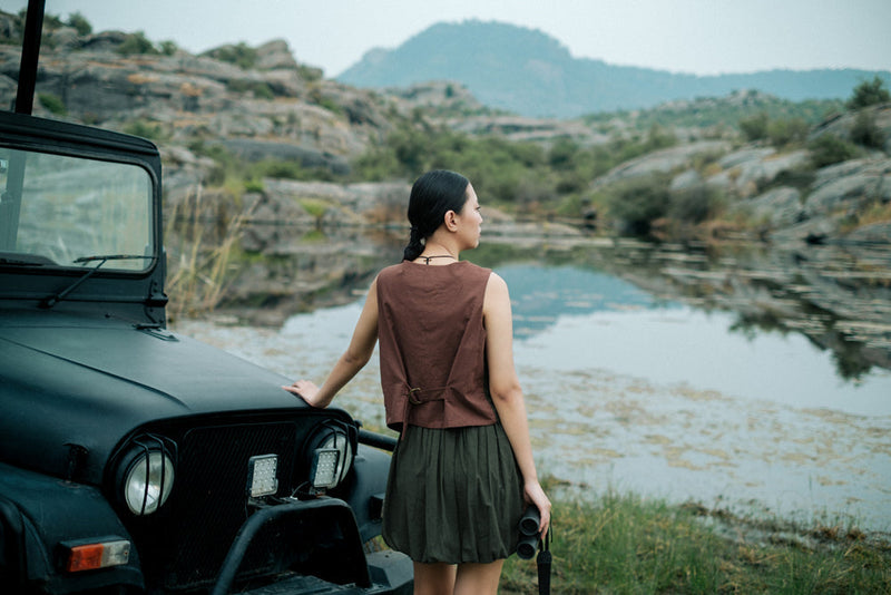 Toyo vest Crushed Cotton jacket/overlay by The Terra Tribe in green for women Worldwide