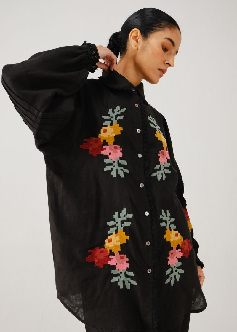 Moira shirt-Black pixel emb. by CORD for women Worldwide