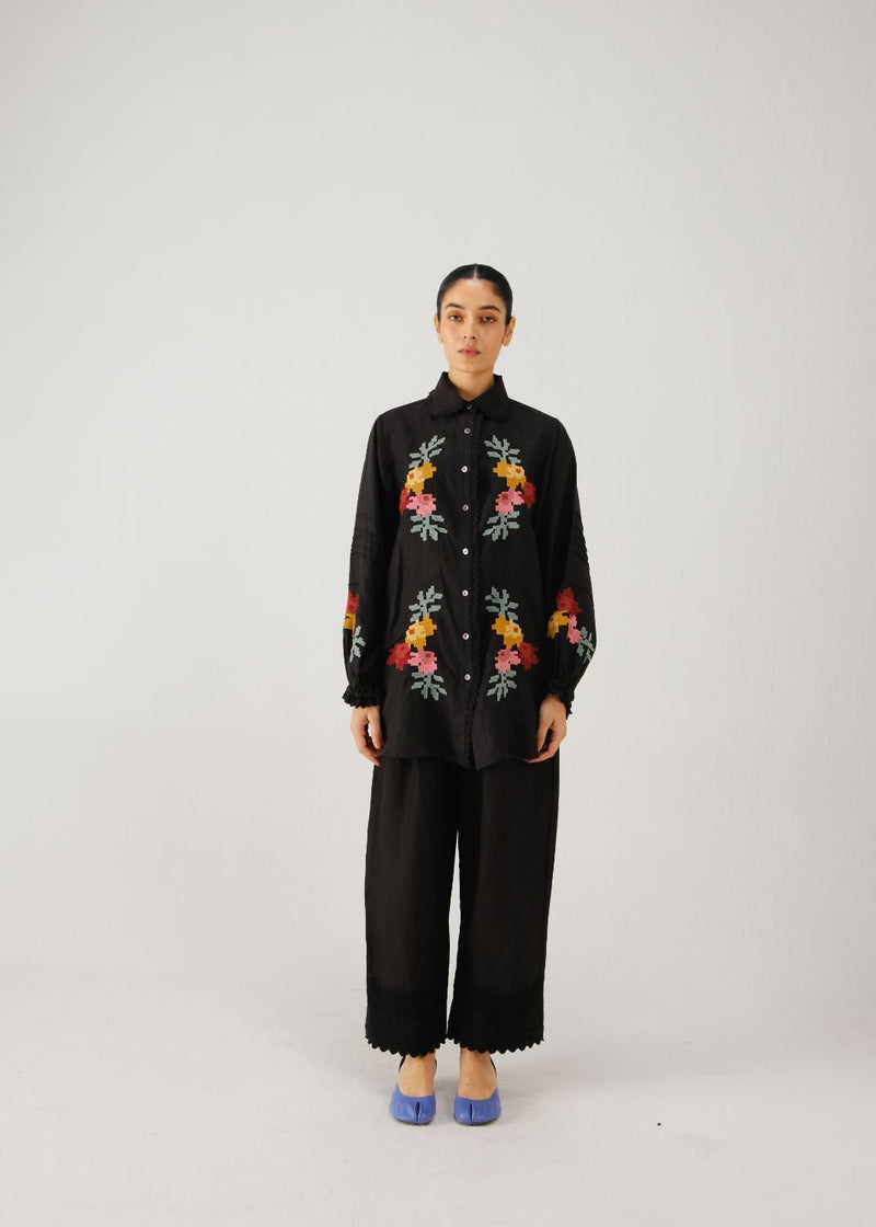 Moira set-Black pixel emb. by CORD for women Worldwide