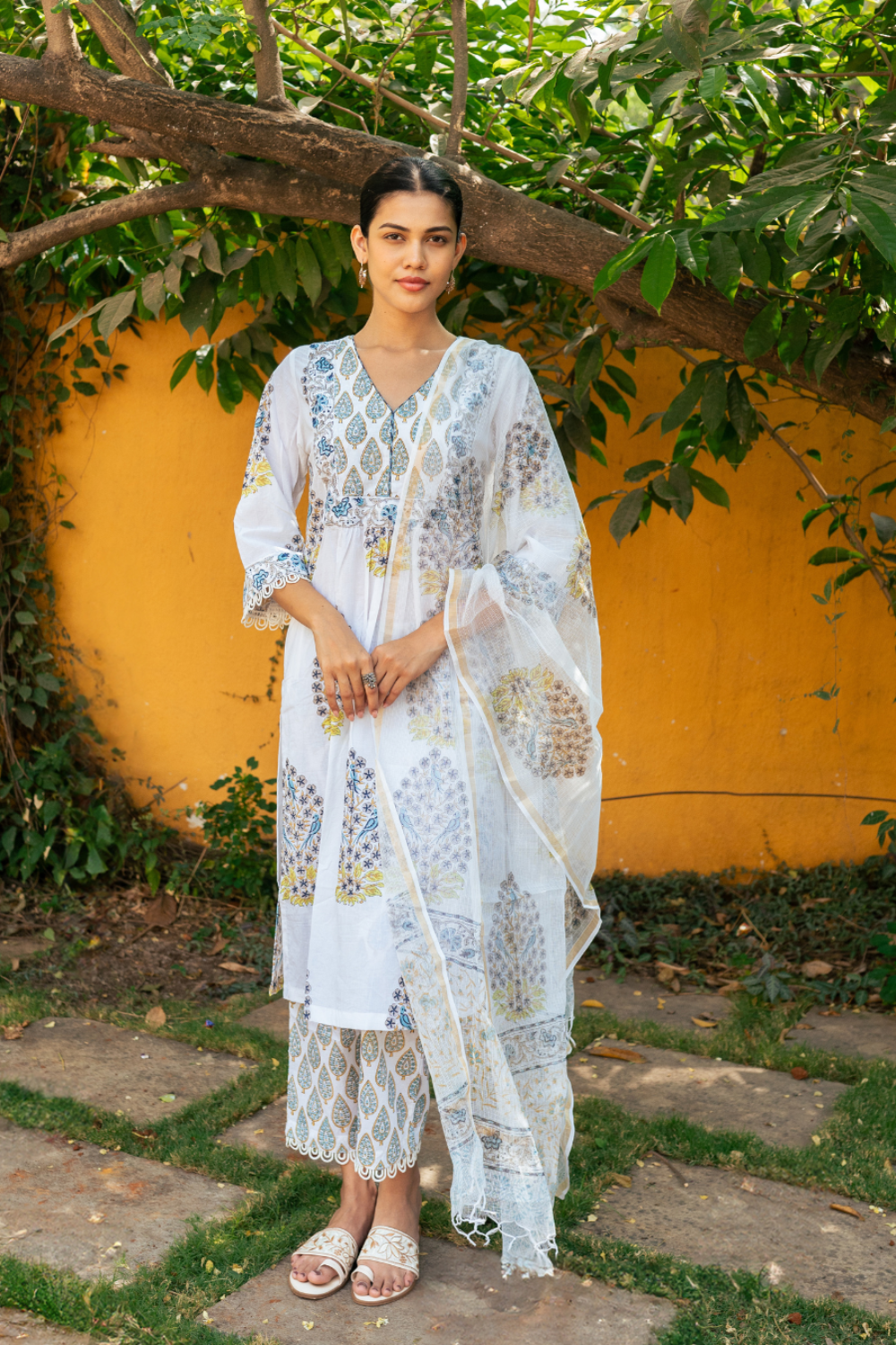 Ivory and Blue Hand Block Printed Kurta Set (MSSS24BGKS)