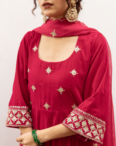 Zeya Gulabi - Velvet Embroidered Suit Set