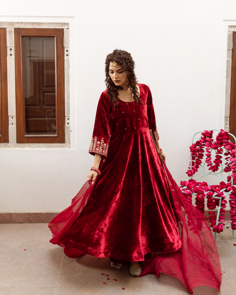 Zeya Gulaab - Velvet Embroidered Suit Set by Maison Shefali for women Worldwide