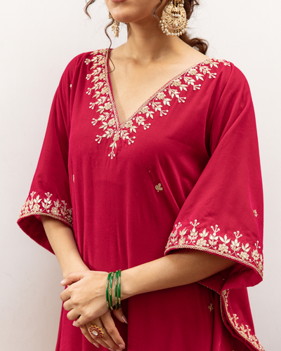 Ibtida Gulabi - Velvet Embroidered Kaftan Set