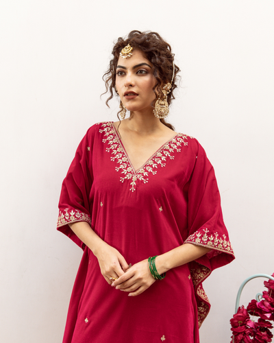 Ibtida Gulabi - Velvet Embroidered Kaftan Set