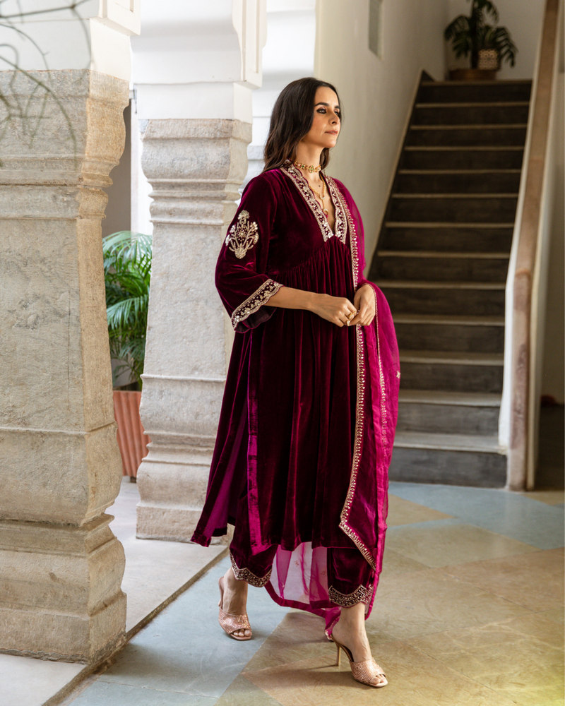 Khizaan - Velvet Embroidered Suit Set by Maison Shefali in purple color for women Worldwide