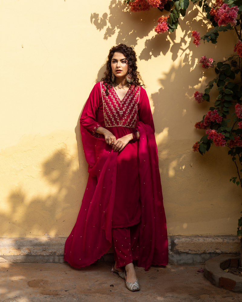 Roya Gulabi - Velvet Embroidered Suit Set by Maison Shefali in red color for women Worldwide